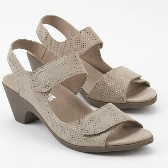 mephisto dress sandals